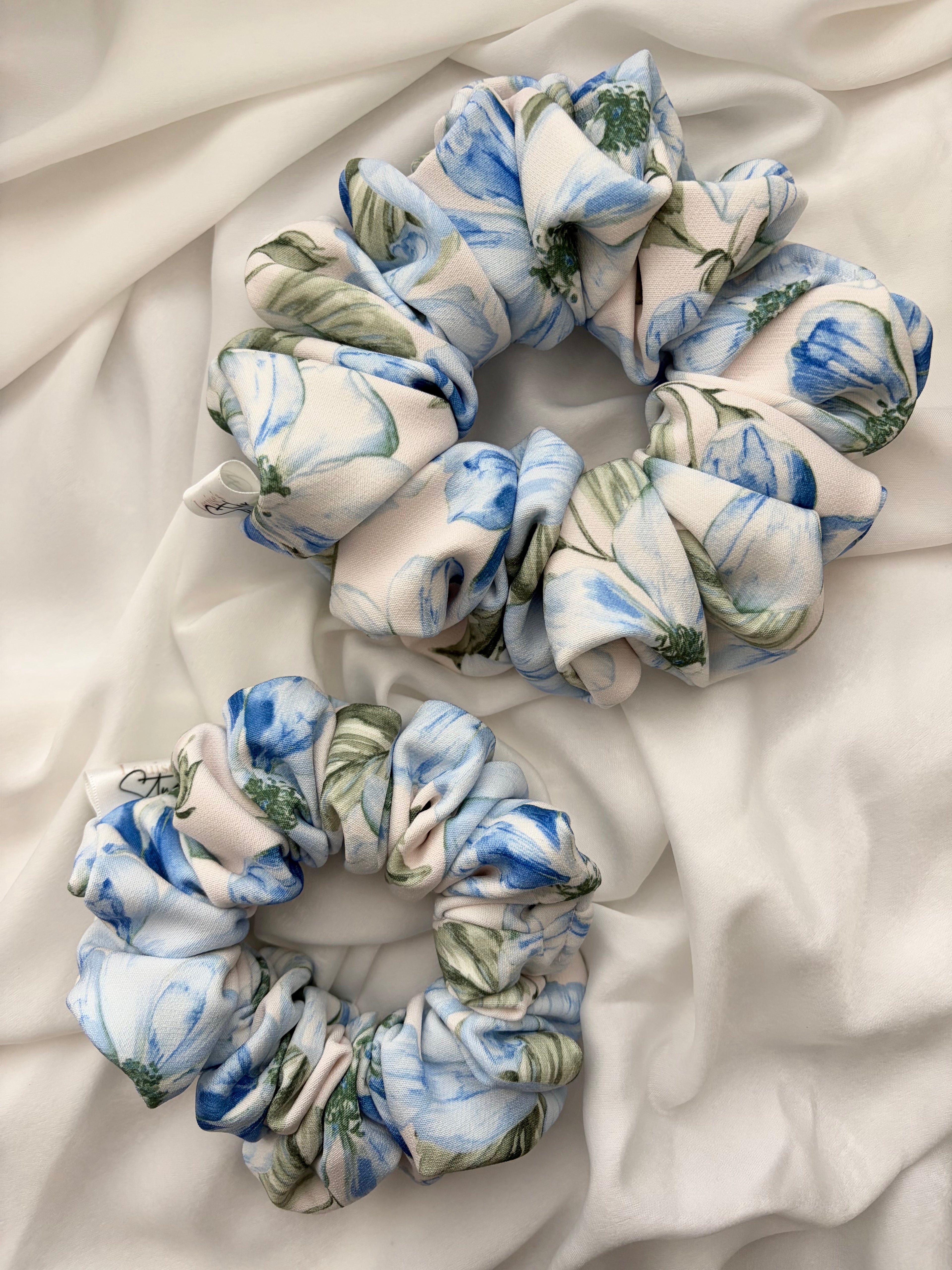Seaside Bloom Scrunchie