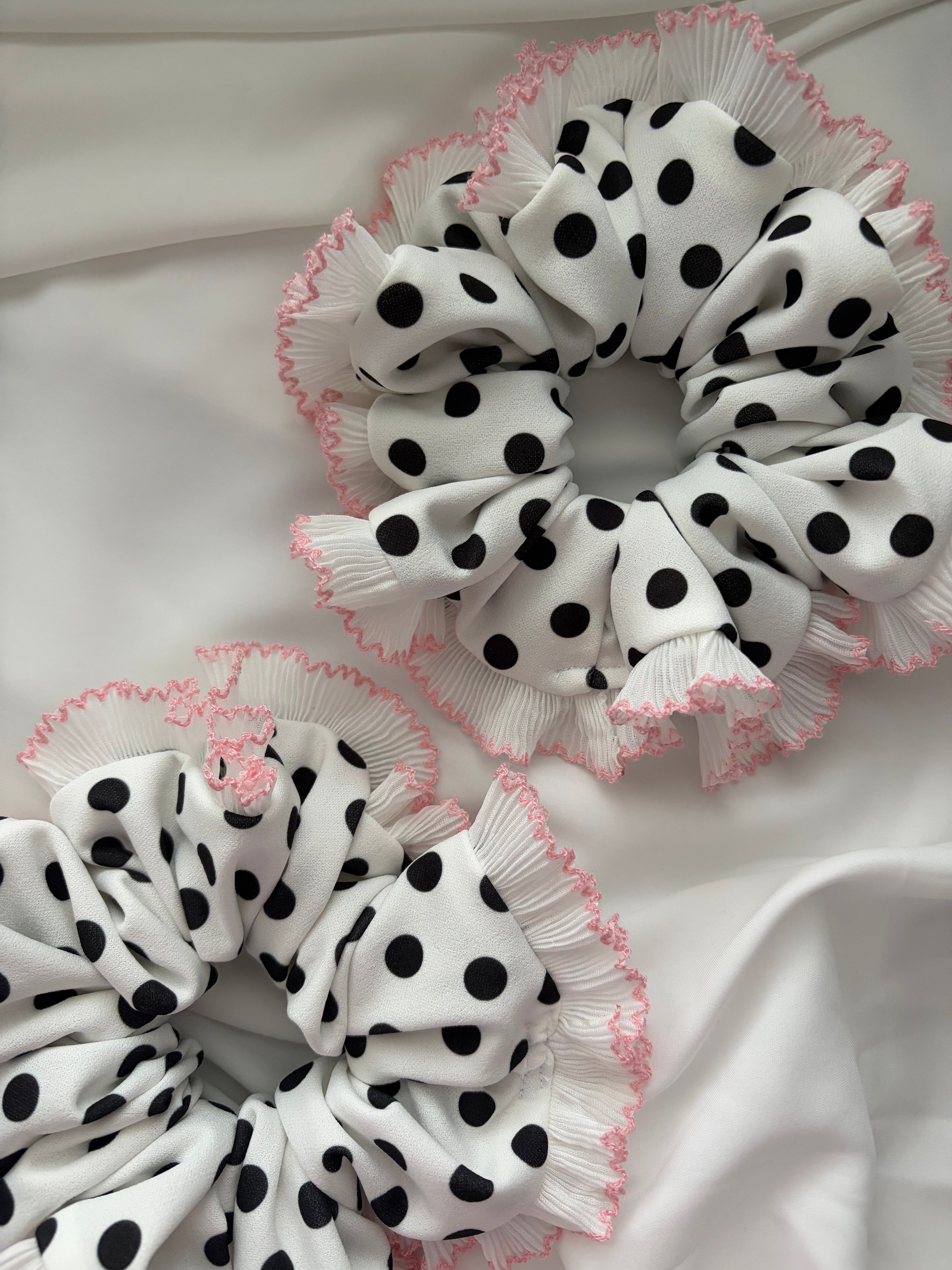 Dotty Bloom Scrunchie