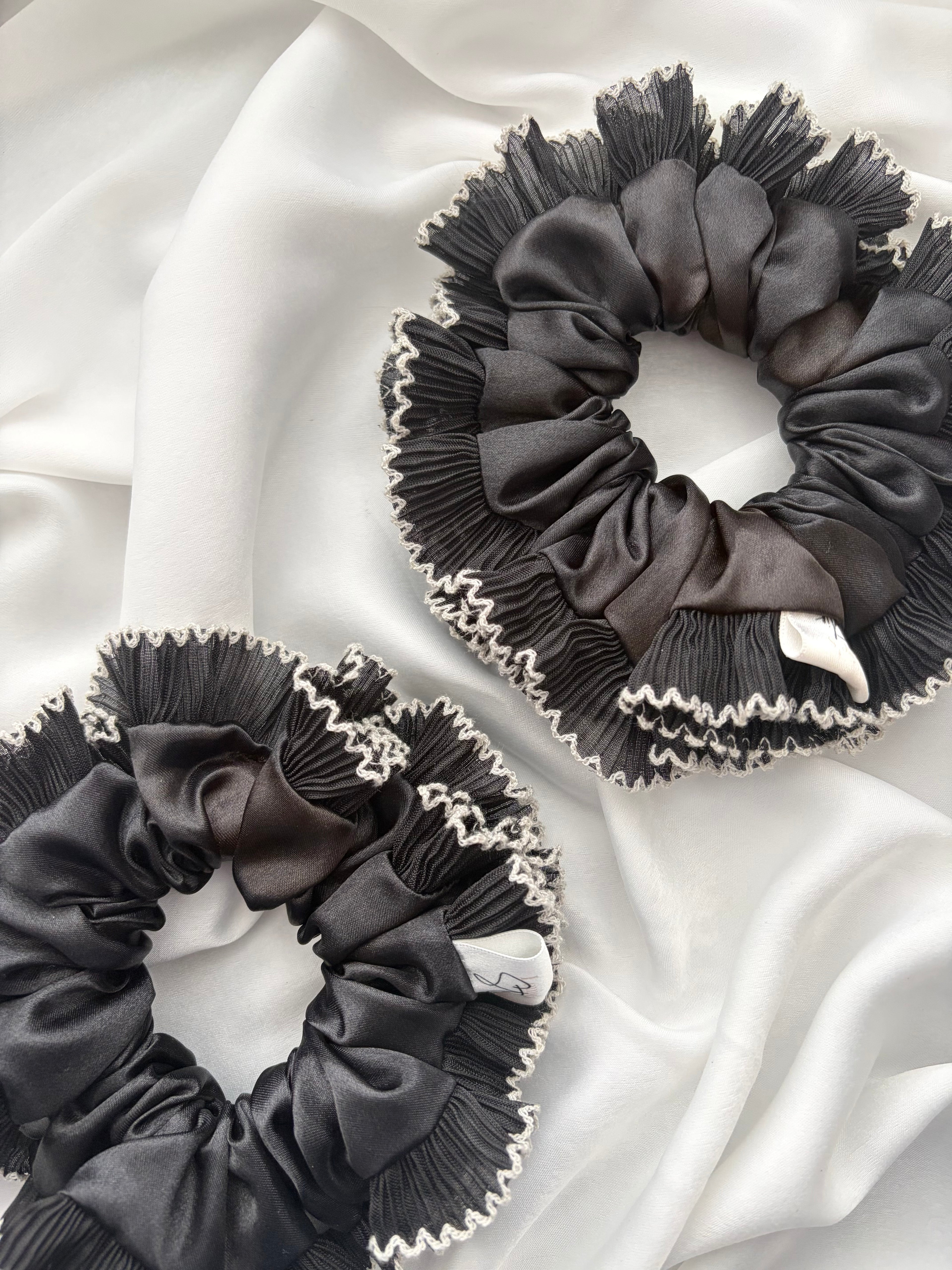Luna Scrunchie