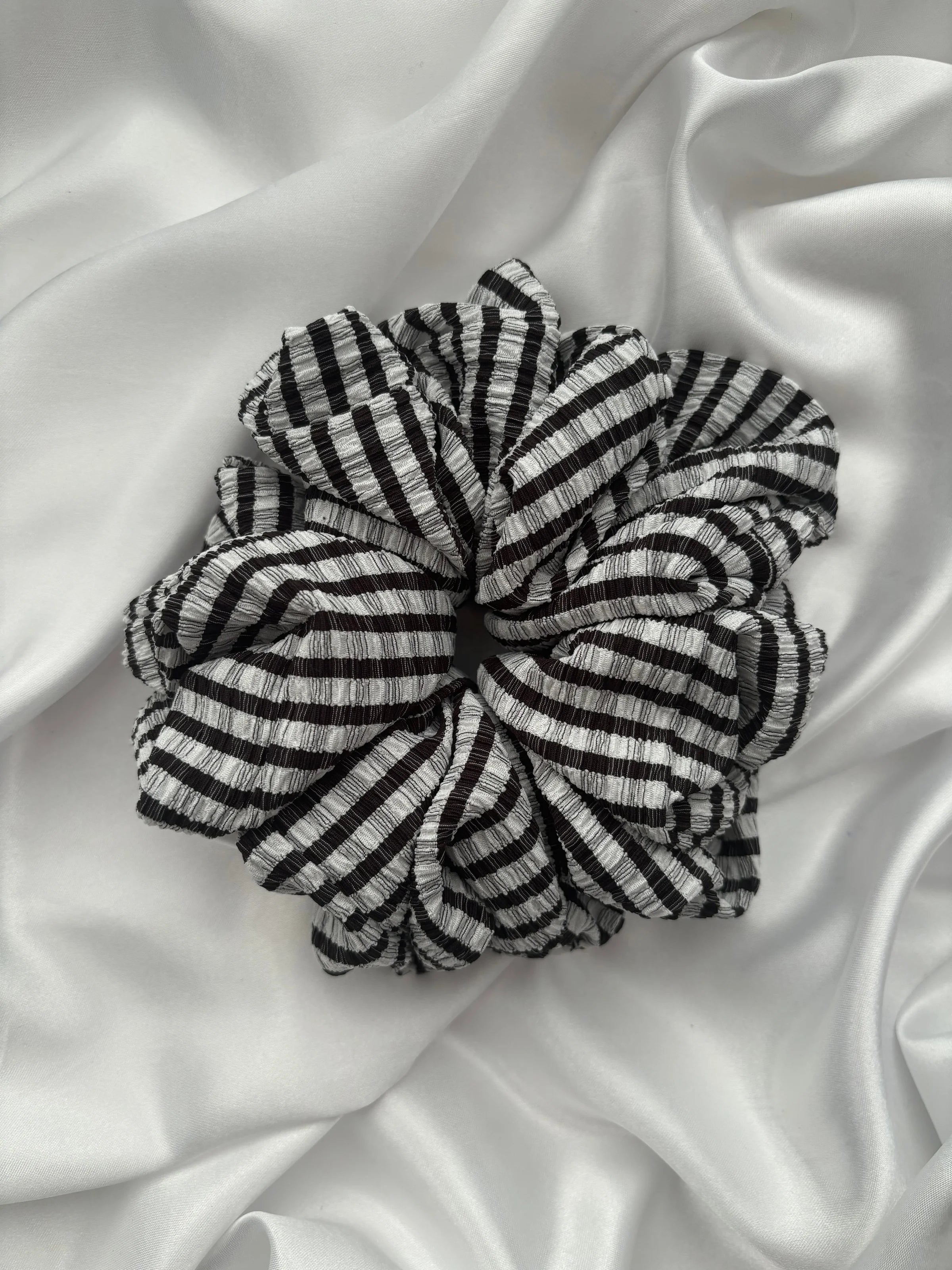 Black & White Gingham Scrunchies